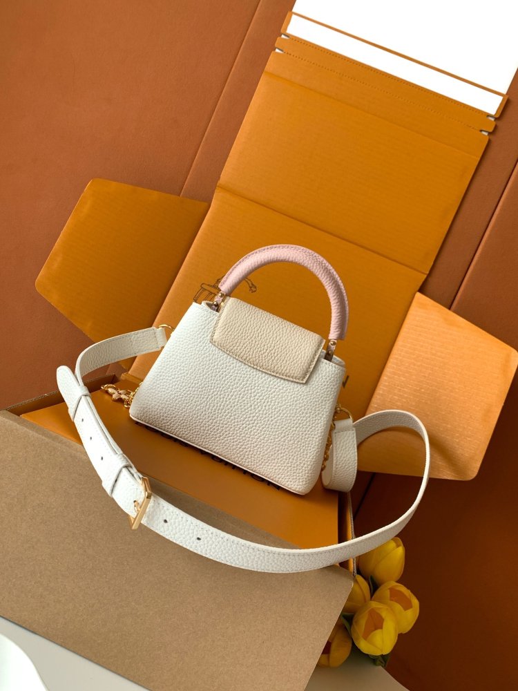 Сумка Capucines Taurillon 27 см фото 4