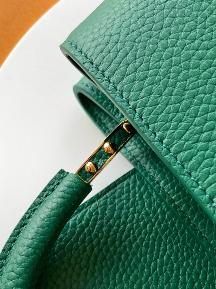 Сумка Capucines Taurillon 27 см фото 9