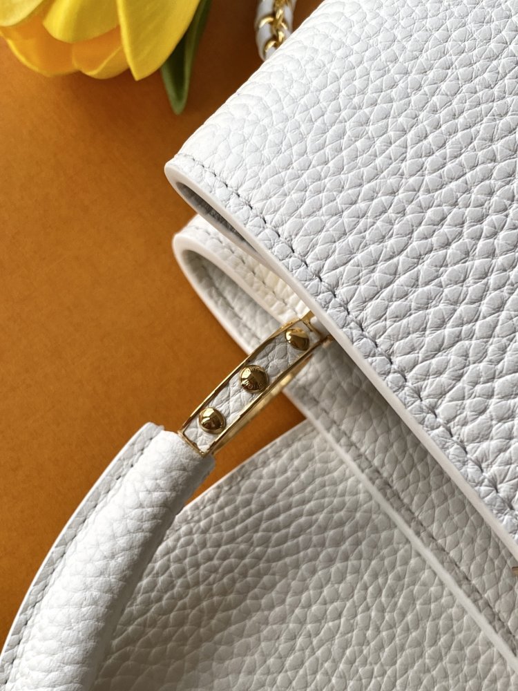 Сумка Capucines Taurillon 27 см фото 9