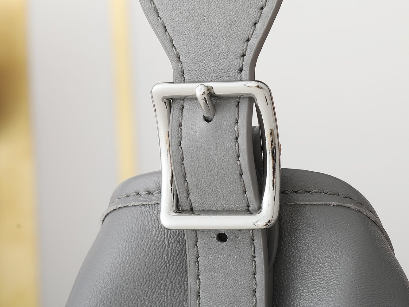 Сумка CarryAll Cargo Medium кожаная 39 см фото 5