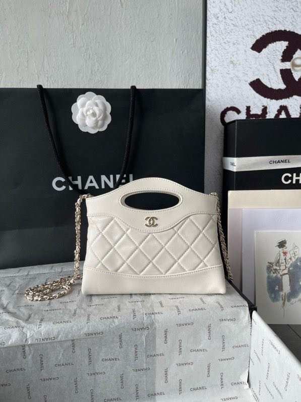 A bag Chanel 24C women's leather 20 cm
