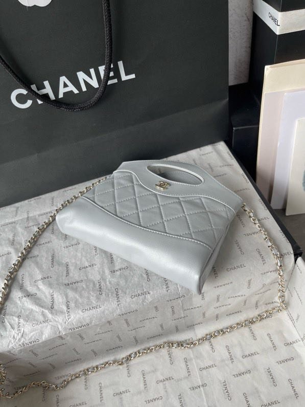 A bag Chanel 24C women's leather 20 cm фото 2