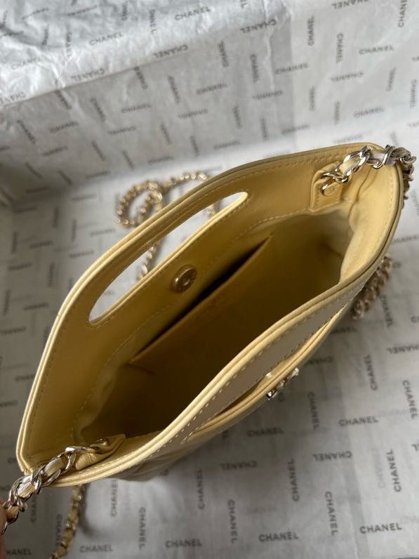 Сумка Chanel 24C женская кожаная 20 см фото 4