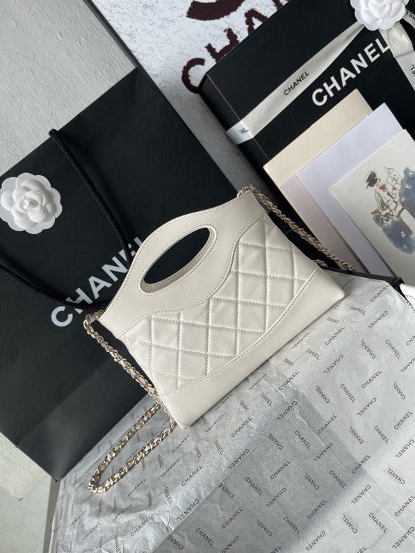 A bag Chanel 24C women's leather 20 cm фото 6