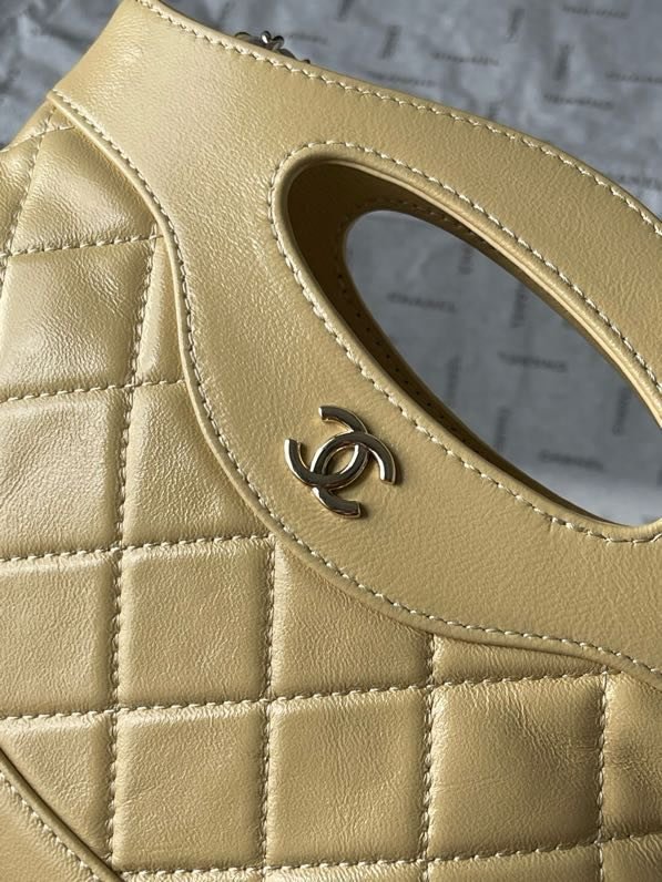 Сумка Chanel 24C женская кожаная 20 см фото 6