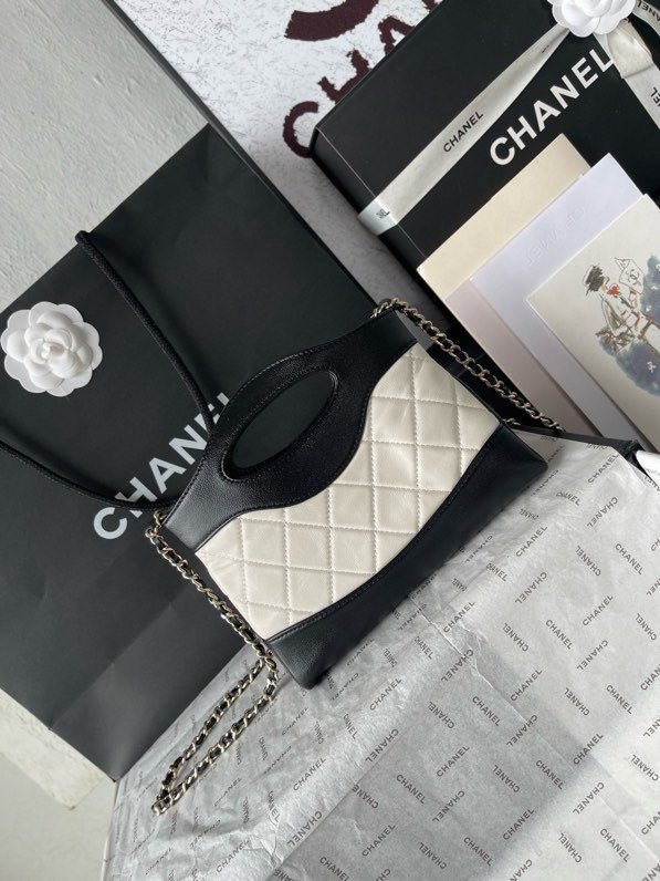 Сумка Chanel 24C женская кожаная 20 см фото 7