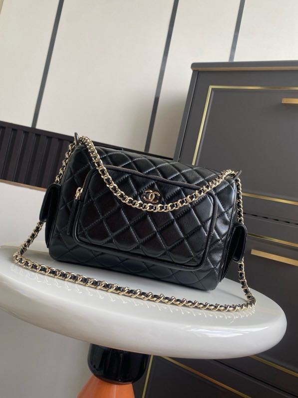 Сумка Chanel 24K женская кожаная 24 см