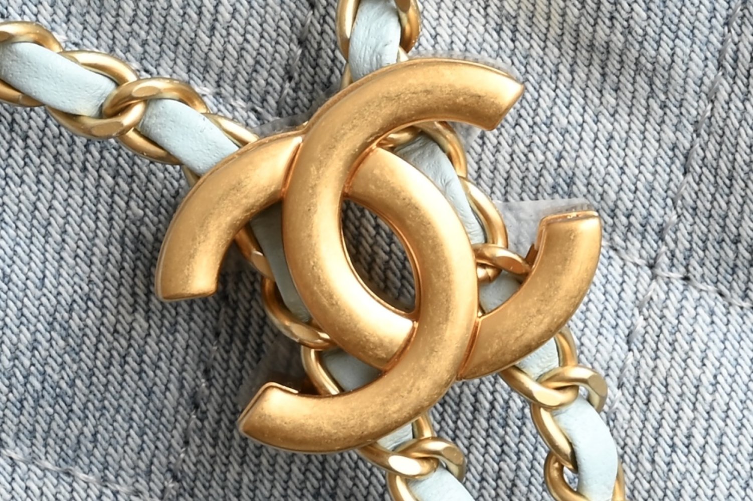 Сумка Chanel 25 Medium фото 5