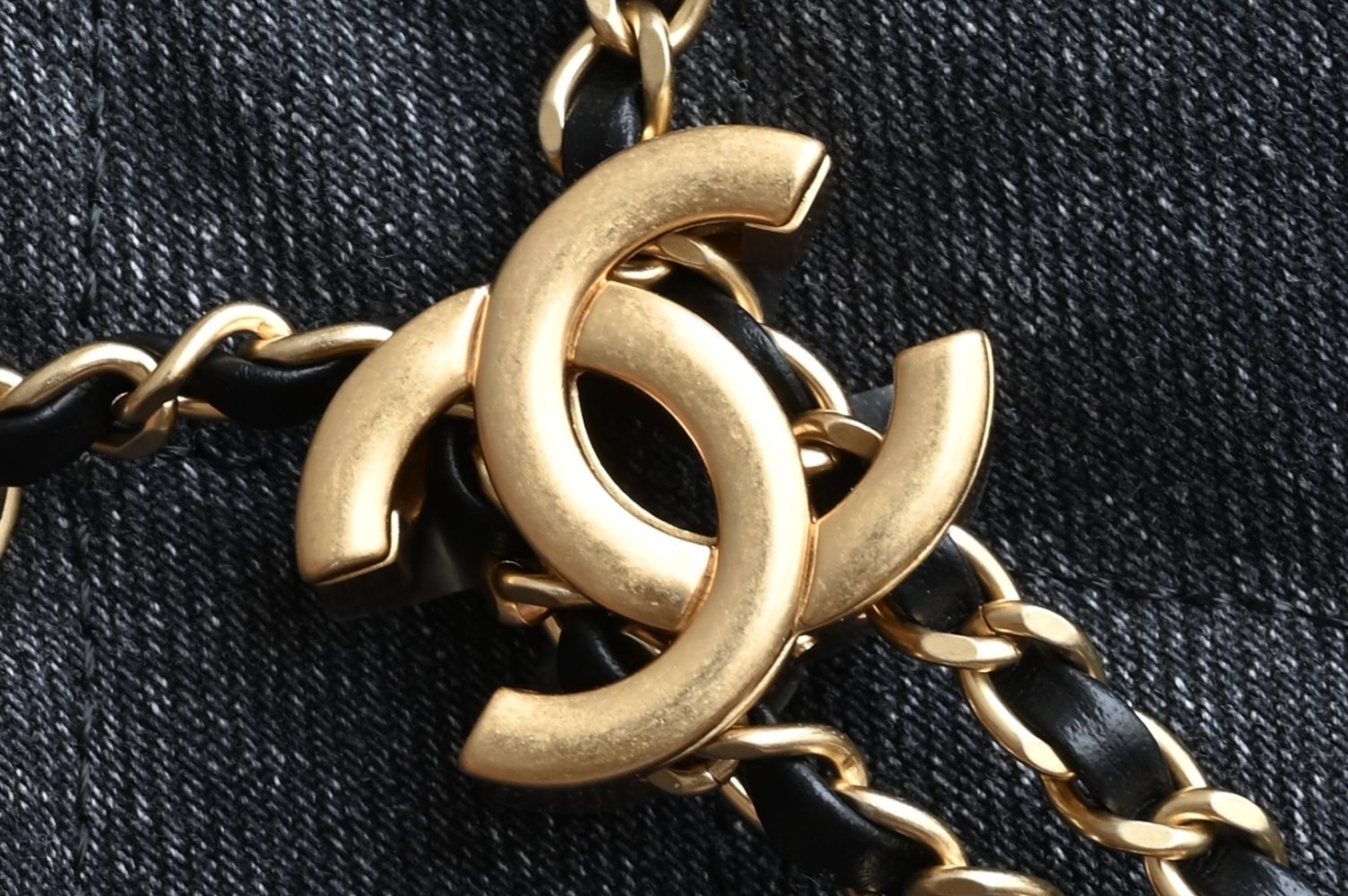 Сумка Chanel 25 Medium фото 6