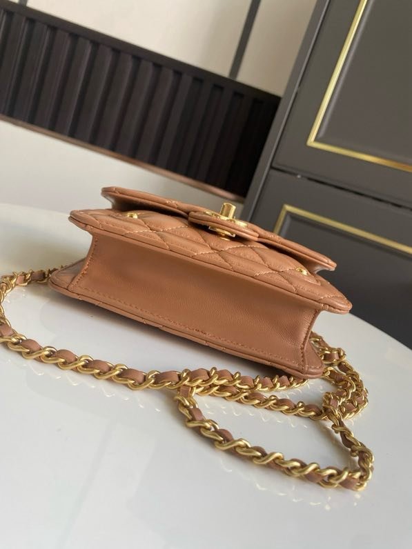 Сумка Chanel 25B женская кожаная 15 см фото 6