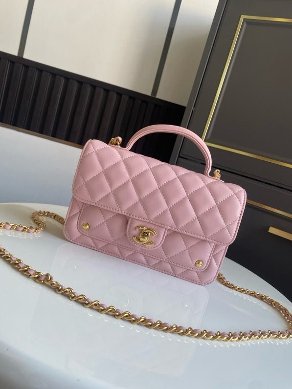 Сумка Chanel 25B женская кожаная 19 см