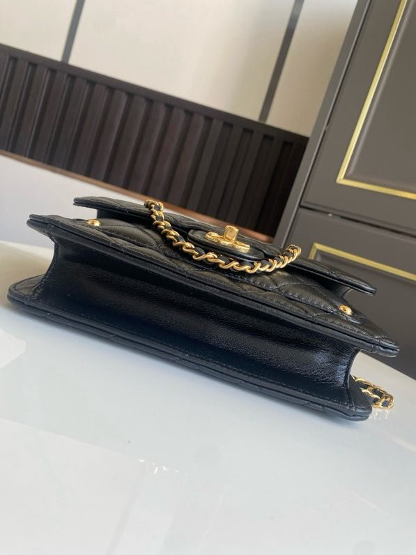 Сумка Chanel 25B женская кожаная 19 см фото 3