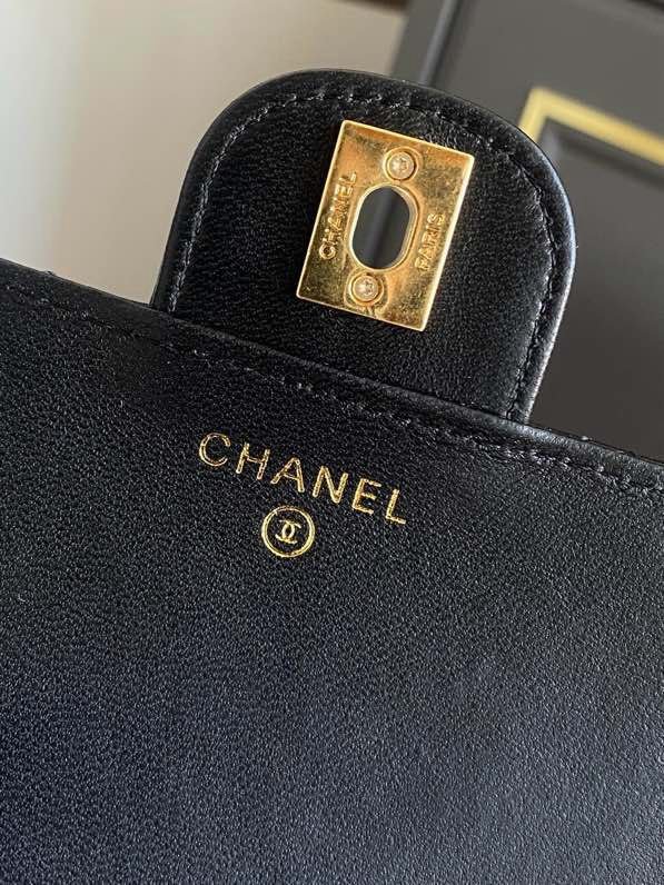 Сумка Chanel 25B женская кожаная 19 см фото 4