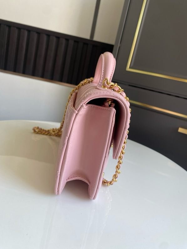 Сумка Chanel 25B женская кожаная 19 см фото 6