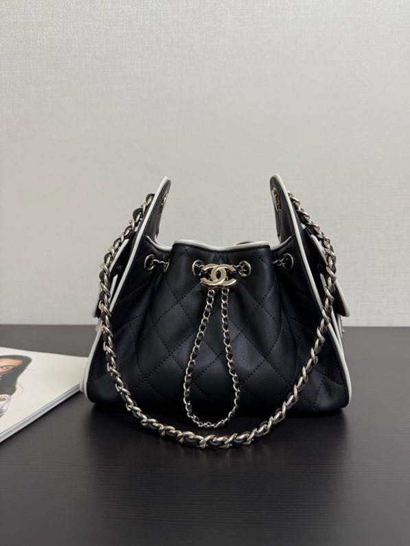 Сумка Chanel 26S кожаная