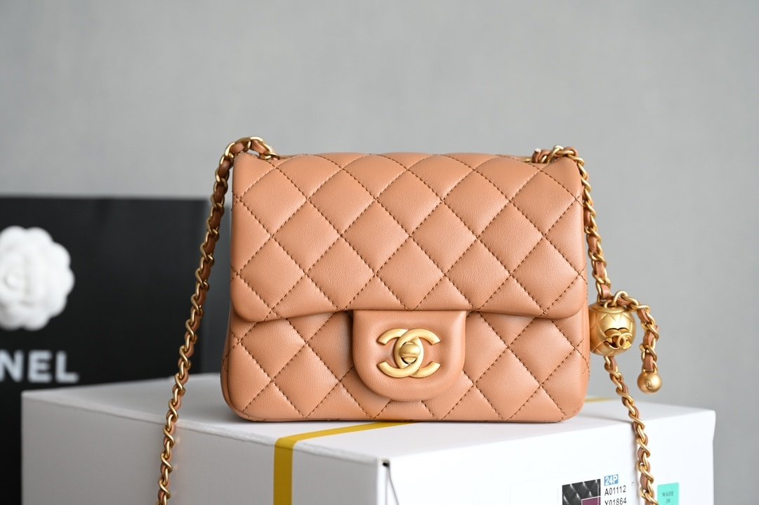 Сумка Chanel CF 18 см