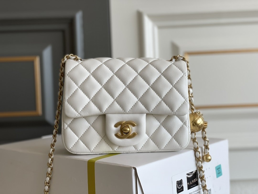 Сумка Chanel CF 18 см
