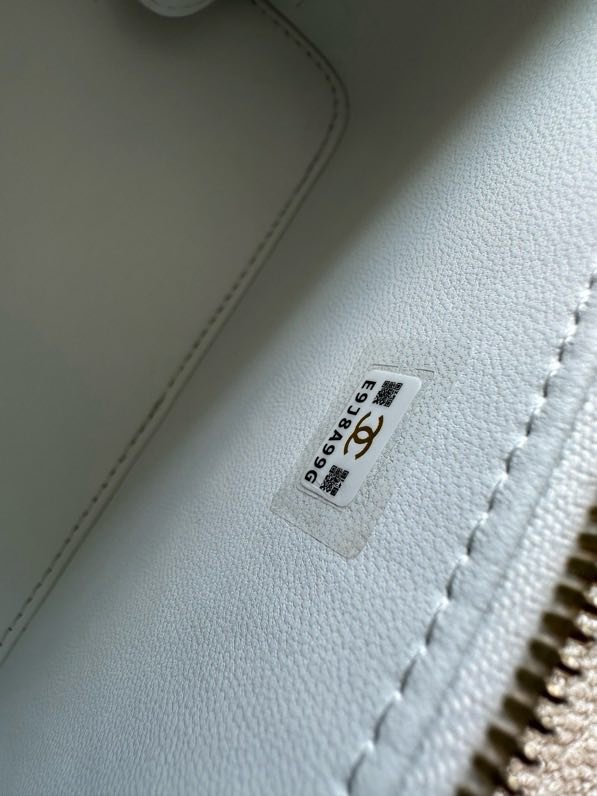 Сумка Chanel Vanity 17 см з гладкою шкірою фото 5