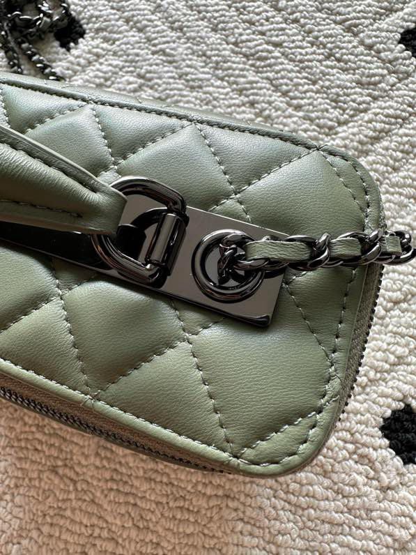 Сумка Chanel Vanity 17 см з гладкою шкірою фото 7