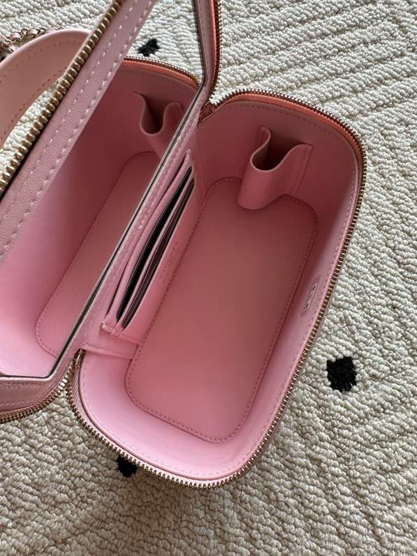 Сумка Chanel Vanity 17 см з гладкою шкірою фото 7