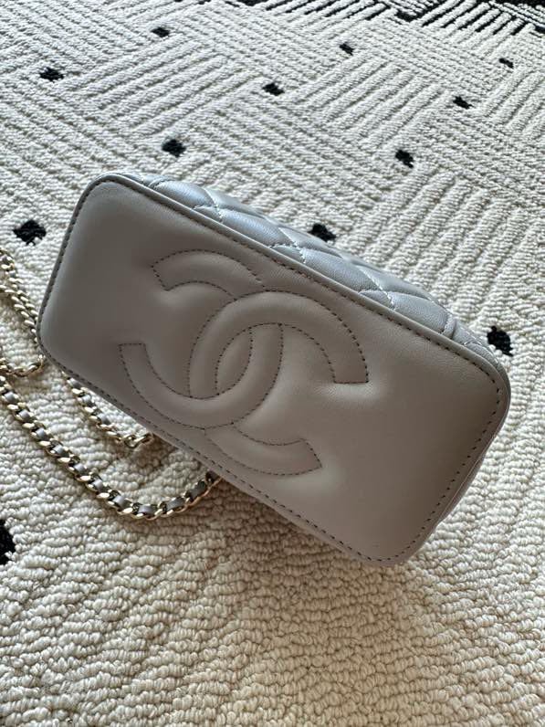 Сумка Chanel Vanity 17 см с гладкой кожей фото 8
