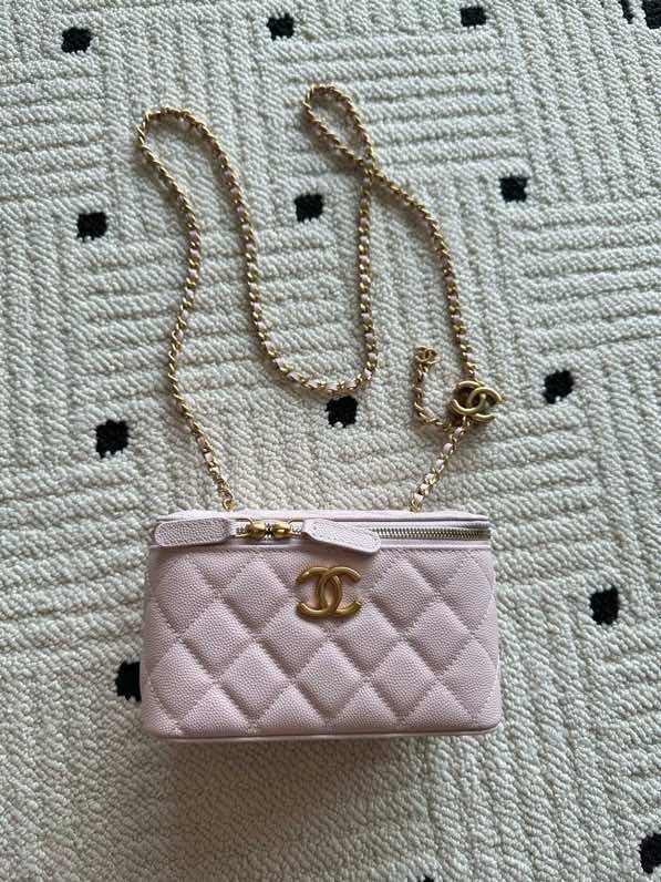 Сумка Chanel Vanity 17 см з зернистої шкірою