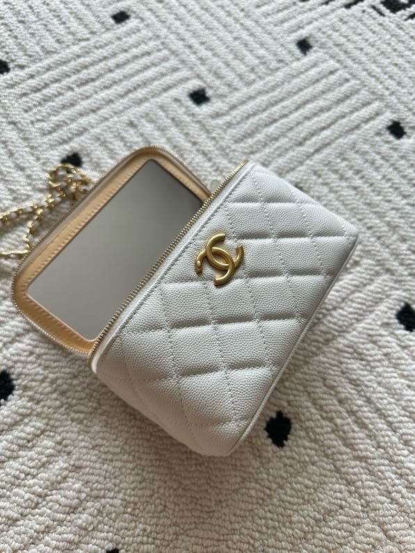 A bag Chanel Vanity 17 cm from grained skin фото 3