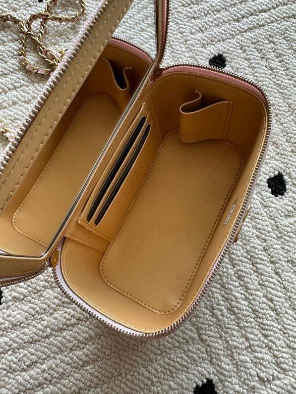 Сумка Chanel Vanity 17 см з зернистої шкірою фото 7