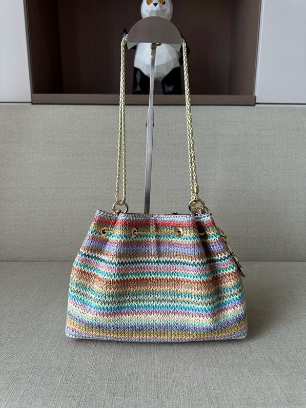 A bag across shoulder 25 cm фото 5