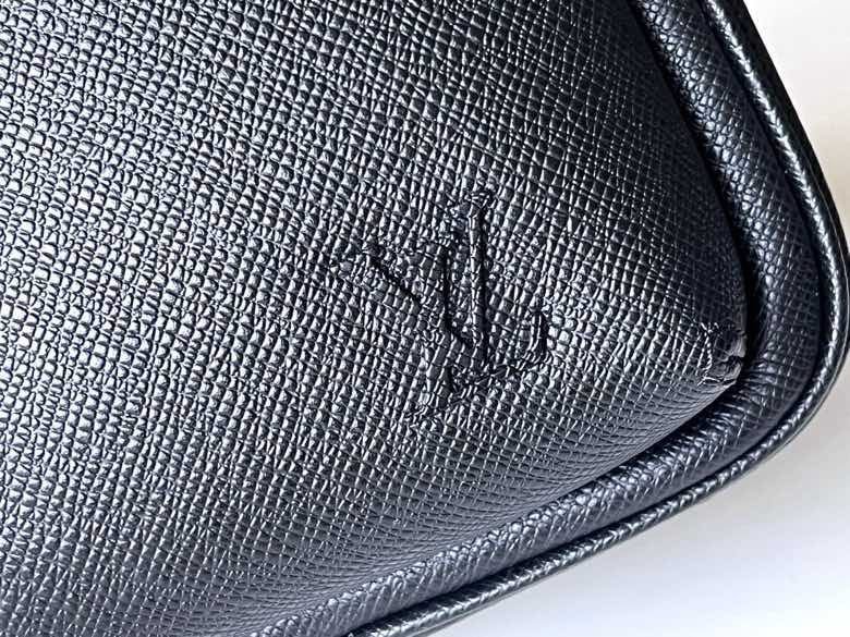 A bag across shoulder Avenue leather фото 4