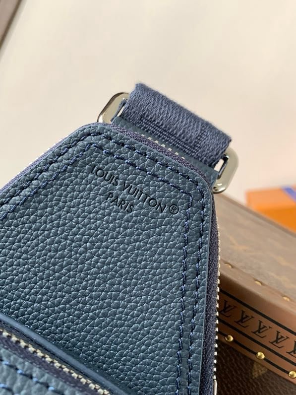 Сумка через плечо Avenue Sling фото 8