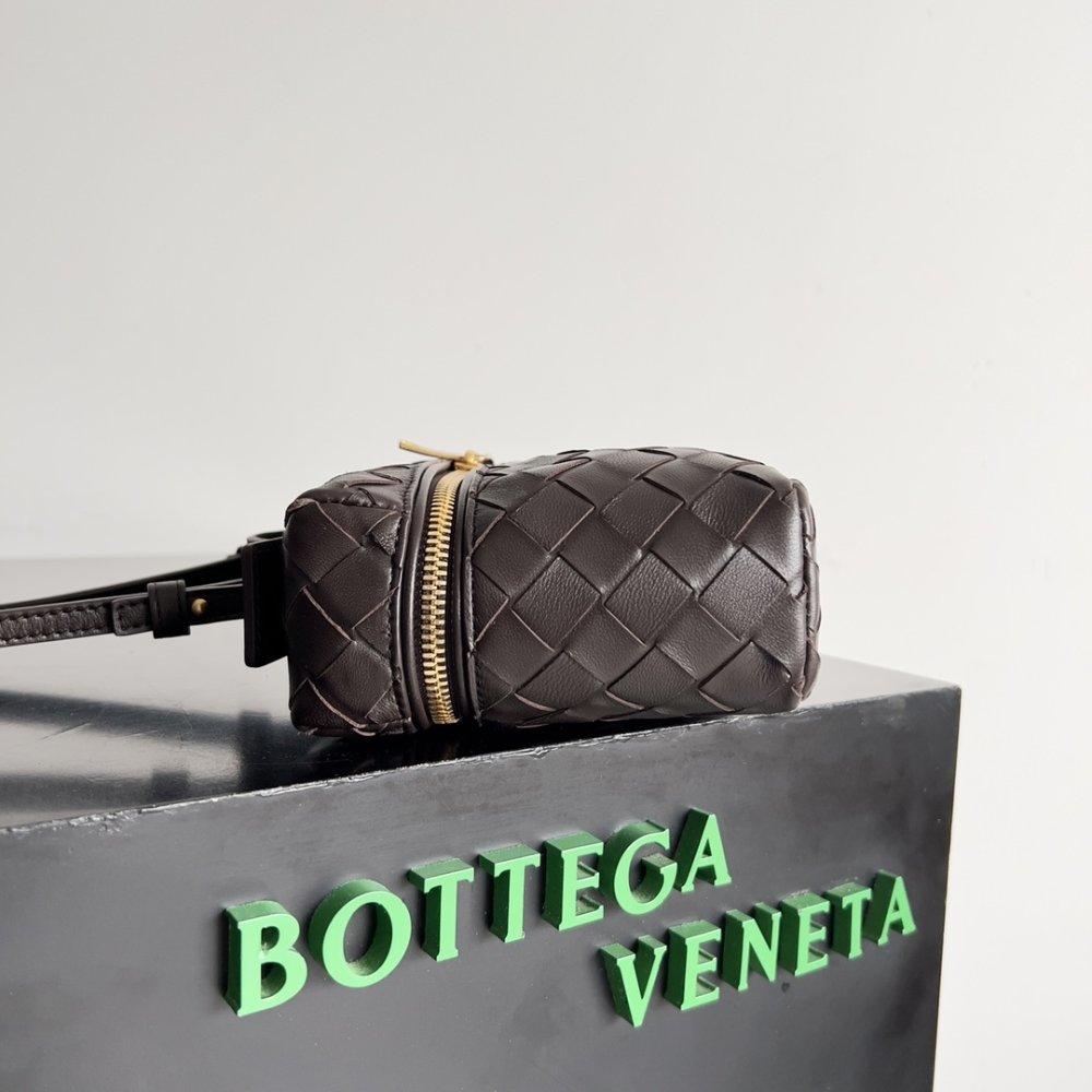 Сумка через плечо Bottega Veneta Spring кожаная 22 см фото 2