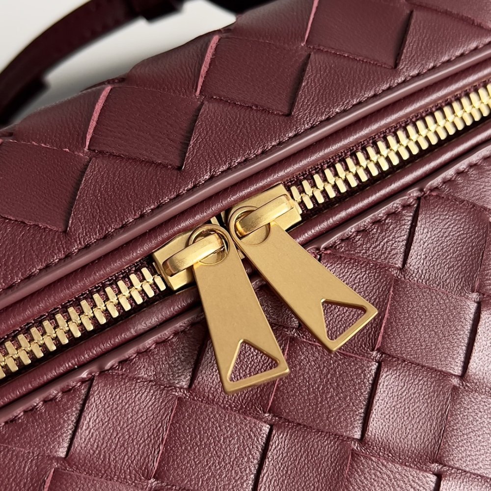 Сумка через плечо Bottega Veneta Spring кожаная 22 см фото 5