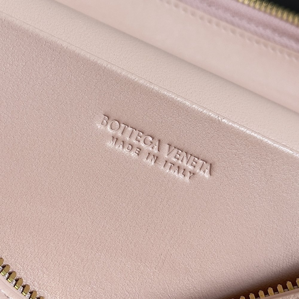 Сумка через плечо Bottega Veneta Spring кожаная 22 см фото 8