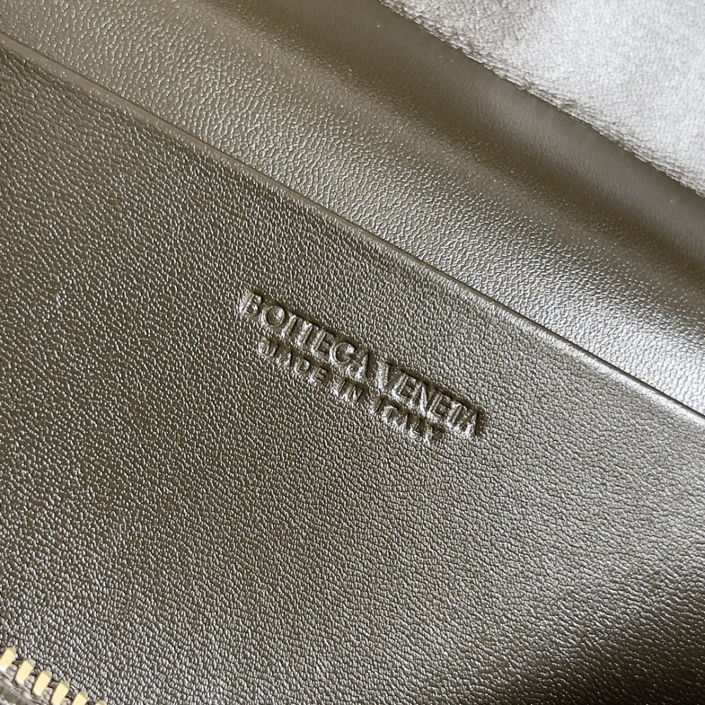 Сумка через плечо Bottega Veneta Spring кожаная 22 см фото 8