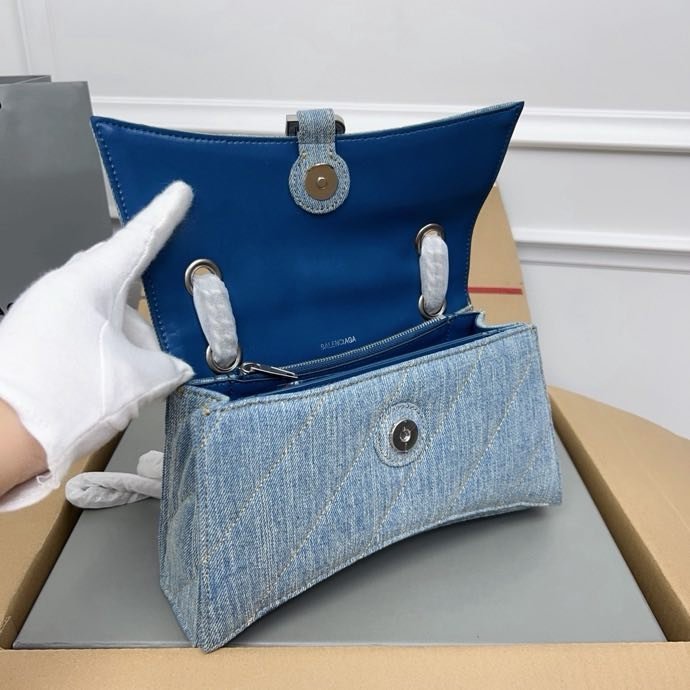 Сумка через плечо Crush джинсовая 25 см фото 5