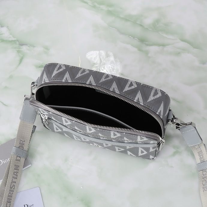 Сумка через плечо Dior Homme Camera 22 см фото 6
