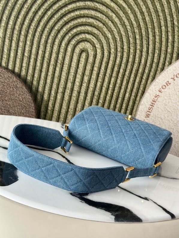 Сумка через плечо джинсовая винтажная 25 см фото 4