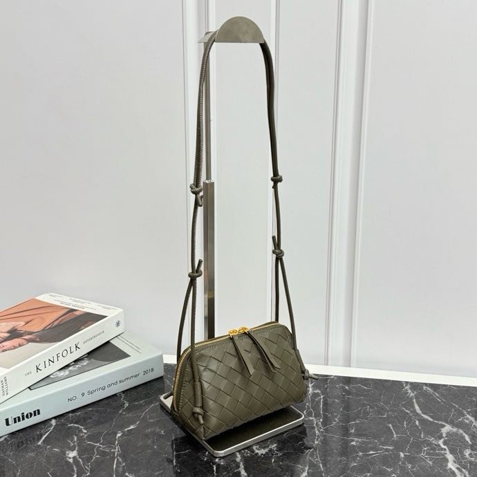 Сумка через плече шкіряна 18 см Cypress Green фото 4