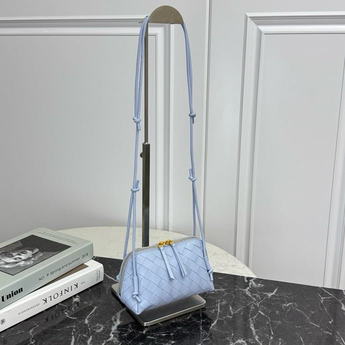 Сумка через плечо кожаная 18 см Moonlight Blue фото 3