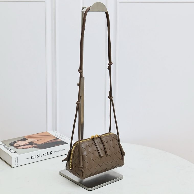 Сумка через плече шкіряна 18 см Pine Cone Brown фото 5