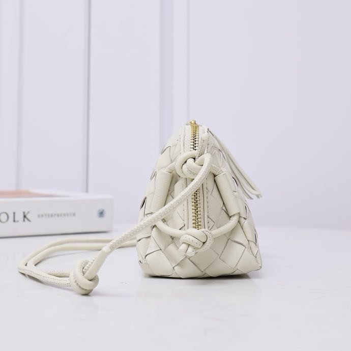 A bag across shoulder leather 18 cm Sea Salt фото 7