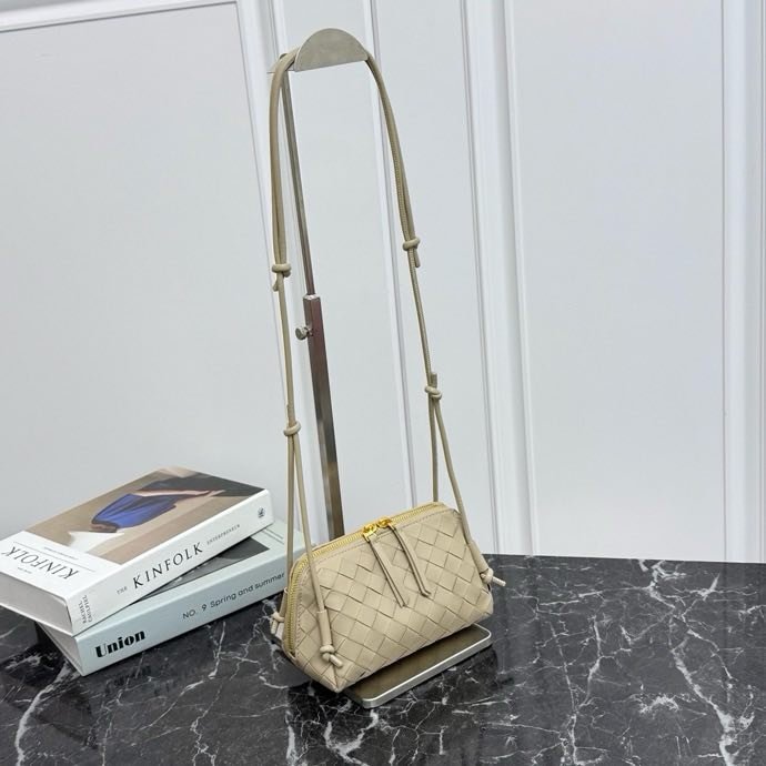 Сумка через плече шкіряна 18 см фото 4