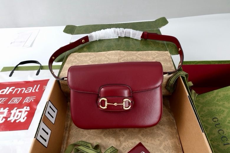 Сумка через плечо кожаная 26 см