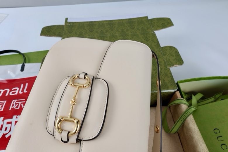 Сумка через плечо кожаная 26 см фото 9