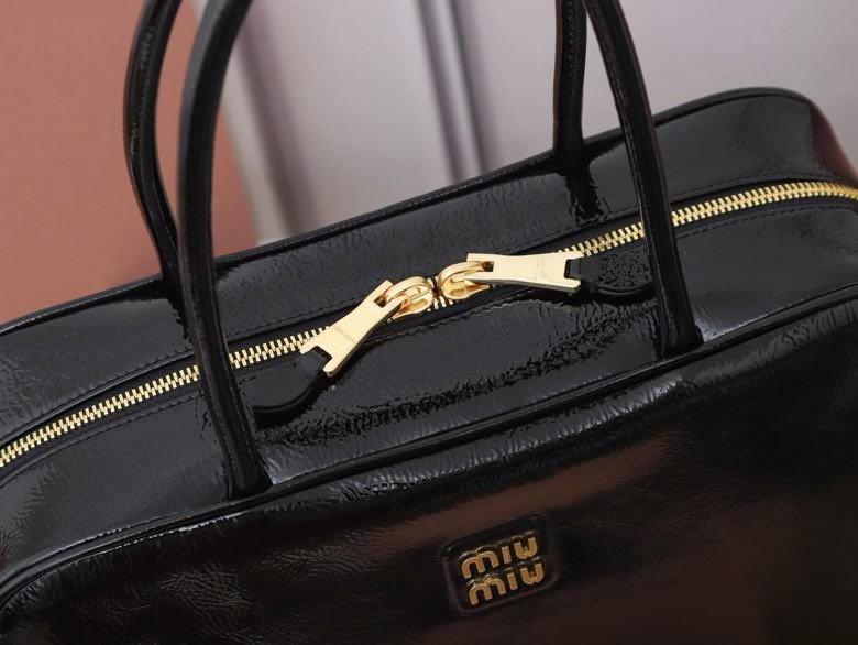 Сумка через плечо кожаная 5BB117 34 см фото 9