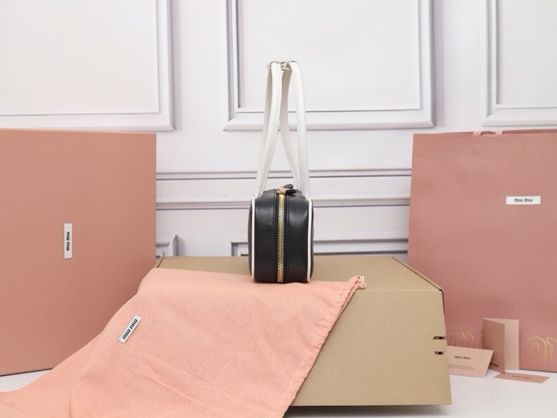 Сумка через плечо кожаная 5BB173 28 см фото 2