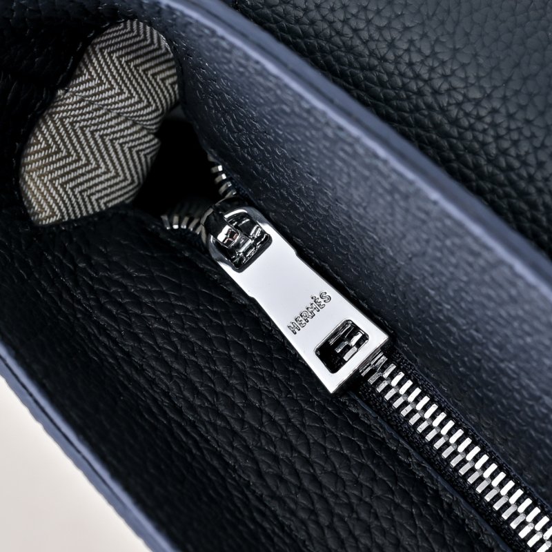 Сумка через плечо кожаная мужская 28 см фото 6