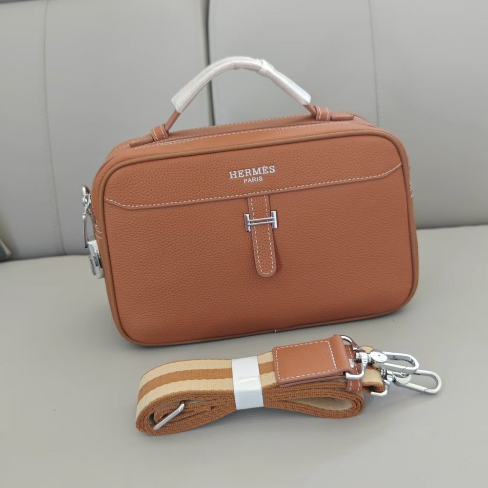 Сумка через плечо кожаная мужская