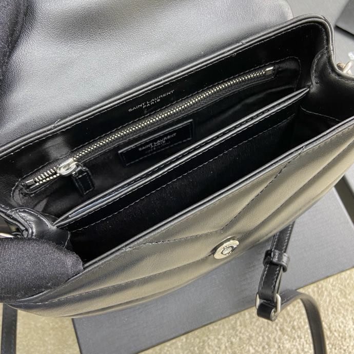 Сумка через плечо LouLou 20 см фото 5